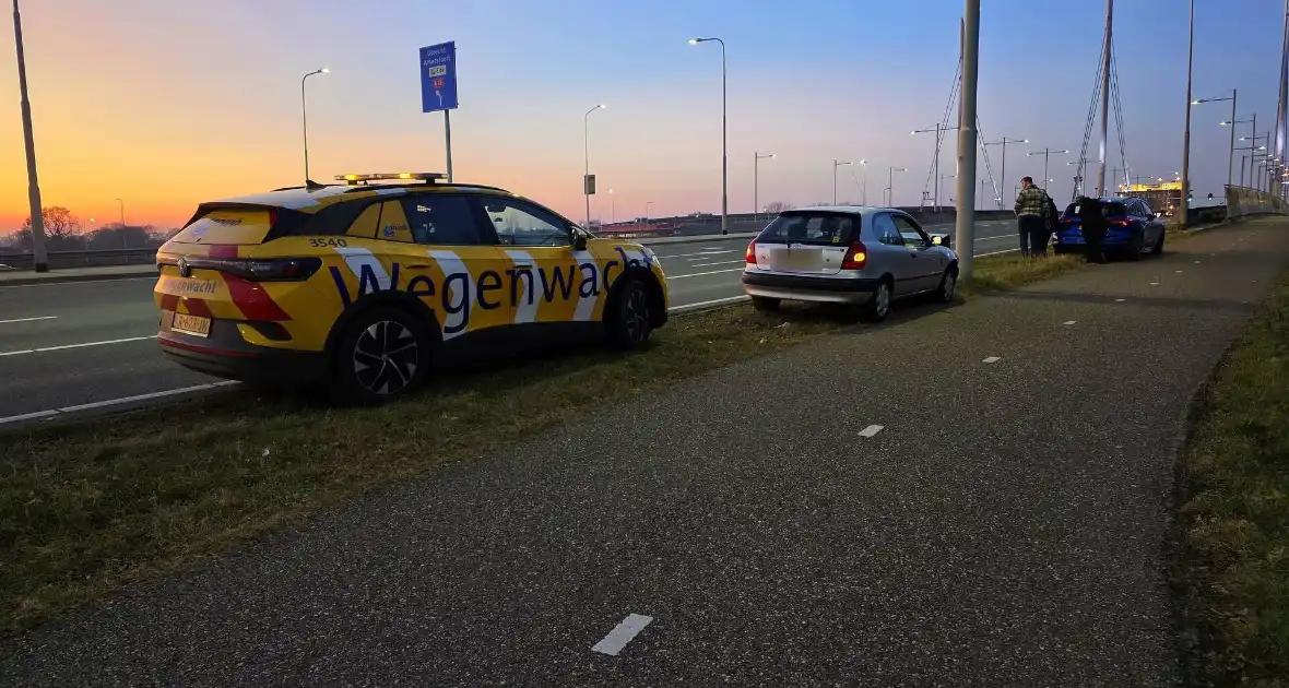 Kop-staartbotsing door overstekende voetganger - Foto 2