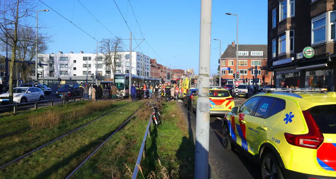Botsing tussen tram en auto