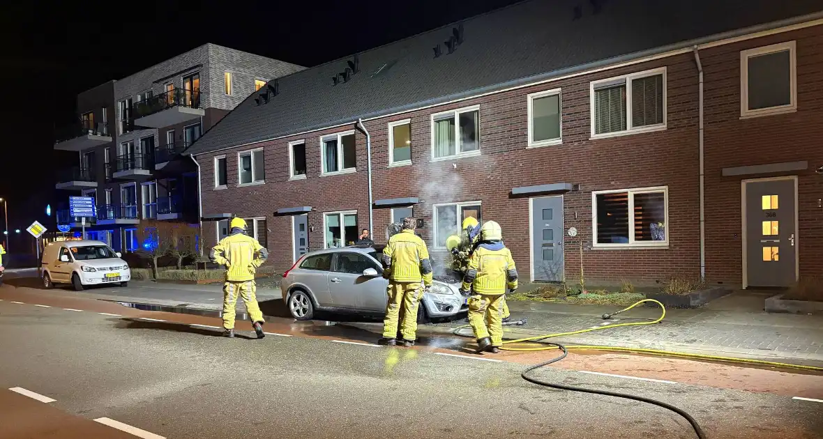 Brand in motorcompartiment tijdens rit - Foto 2