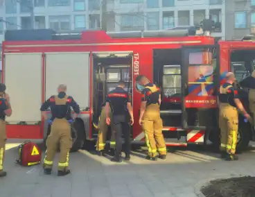 Brandweer bevrijdt Kind uit speeltoestel