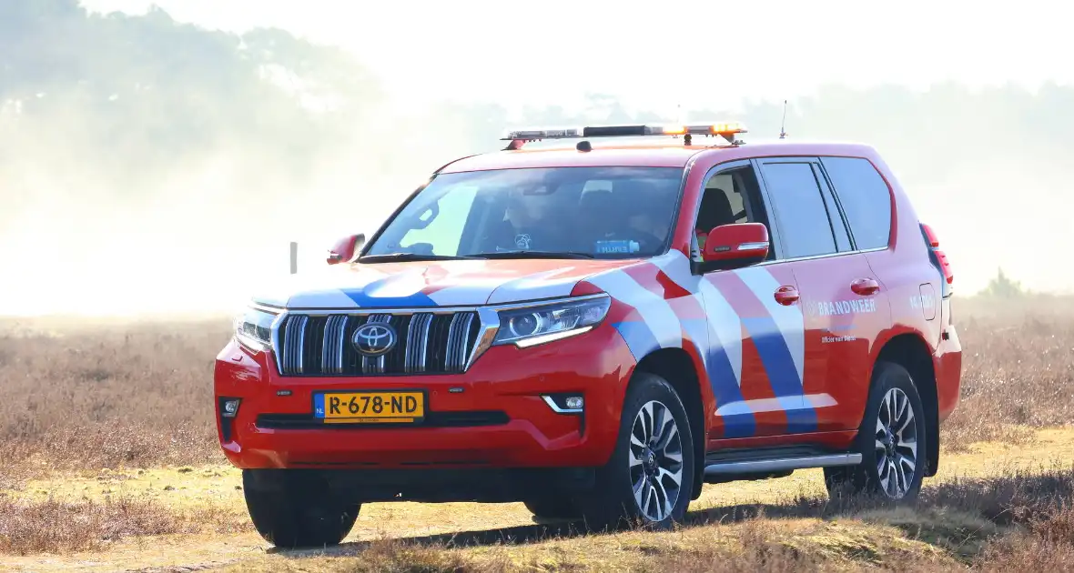 Brandweer oefent grote natuurbrand - Foto 9