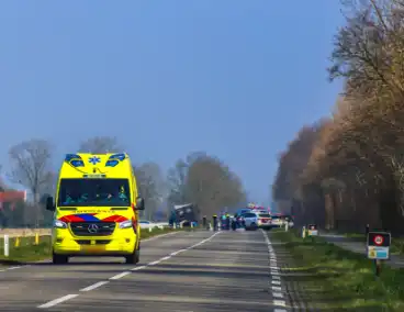 Dodelijk ongeval tussen auto en vrachtwagen