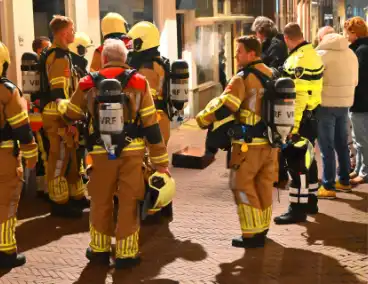 Brandweer ingezet voor brandende rookkast