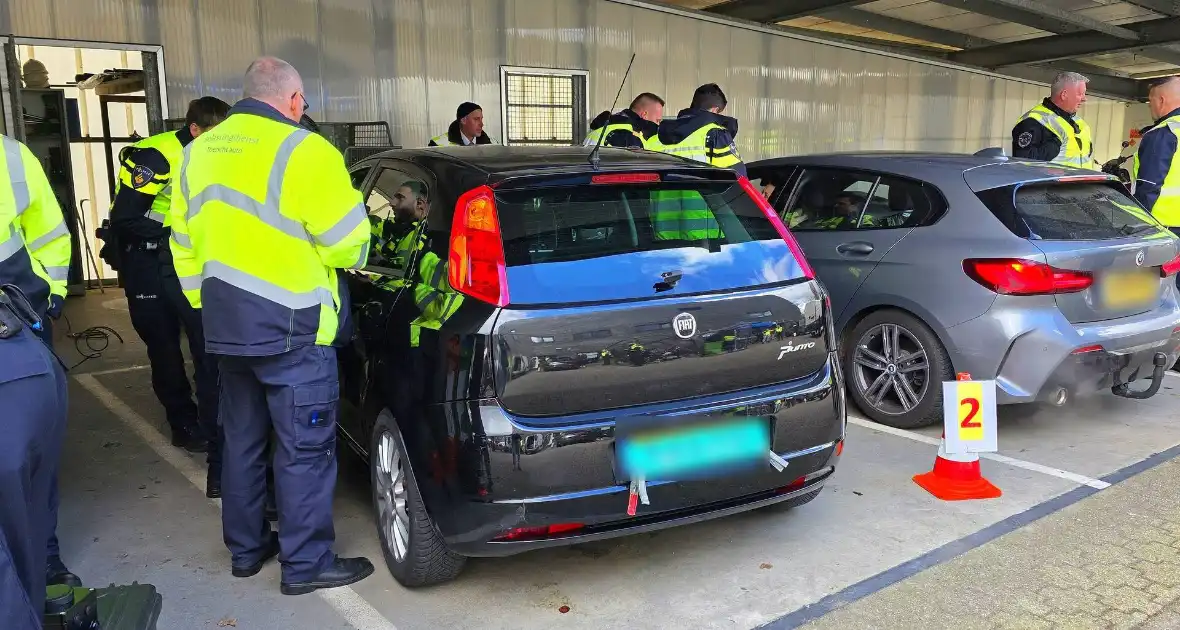 Meerdere boetes uitgedeeld bij grote controle - Foto 1