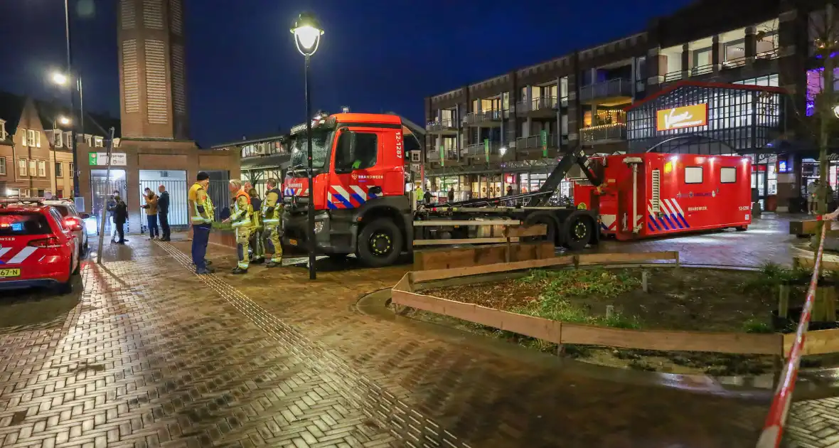 Huisartsenpraktijk grootschalig afgezet vanwege mogelijk aantreffen besmettelijke ziekte - Foto 6