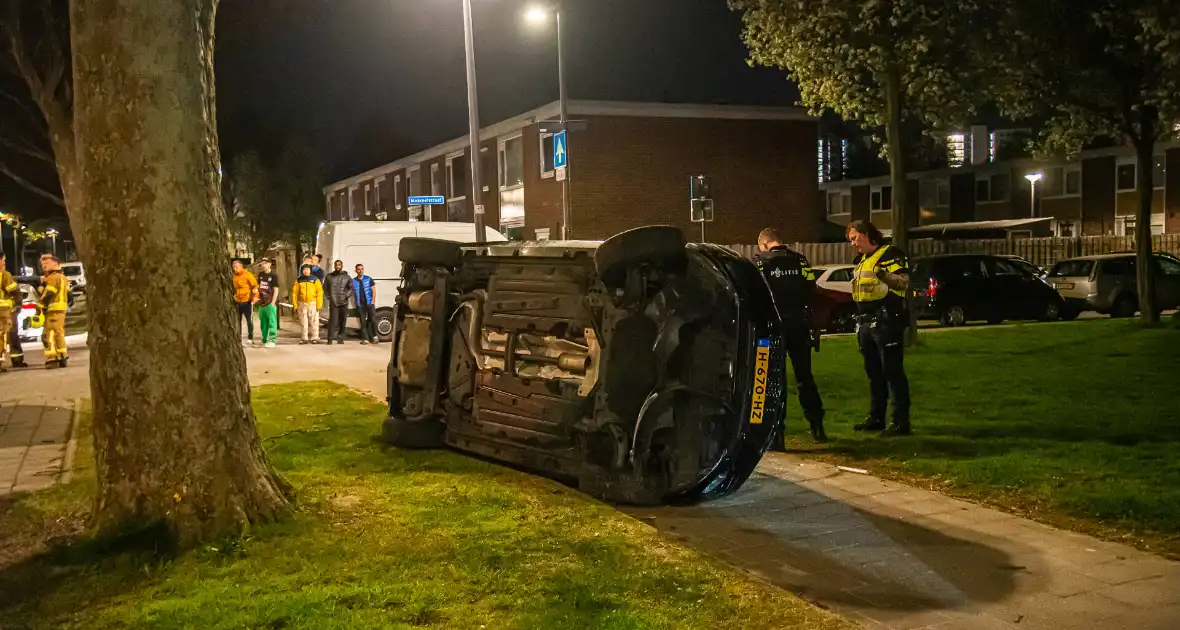 Verkeersongeval na ruzie in relationele sfeer - Foto 2