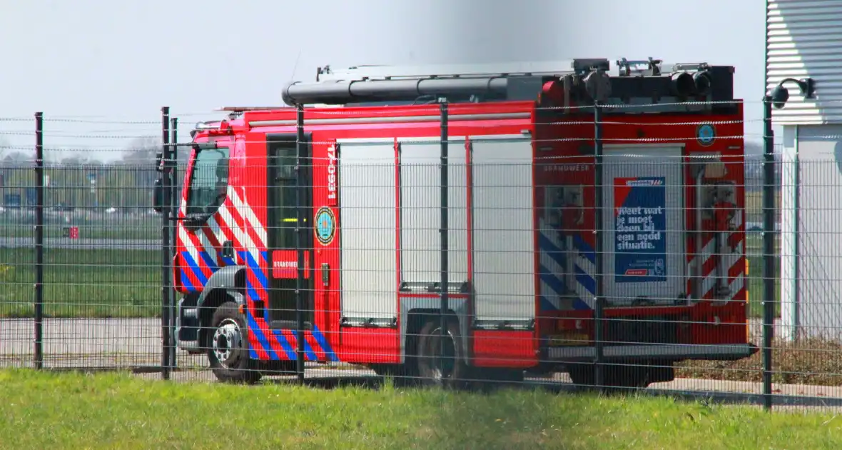 Specialistisch brandweer team ingezet voor scheepsbrand - Foto 4