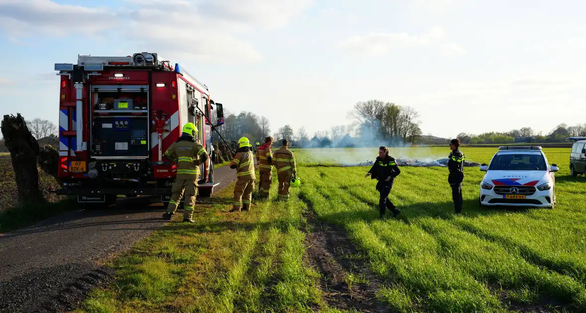 Snoeihout in vlammen, boom snel geblust