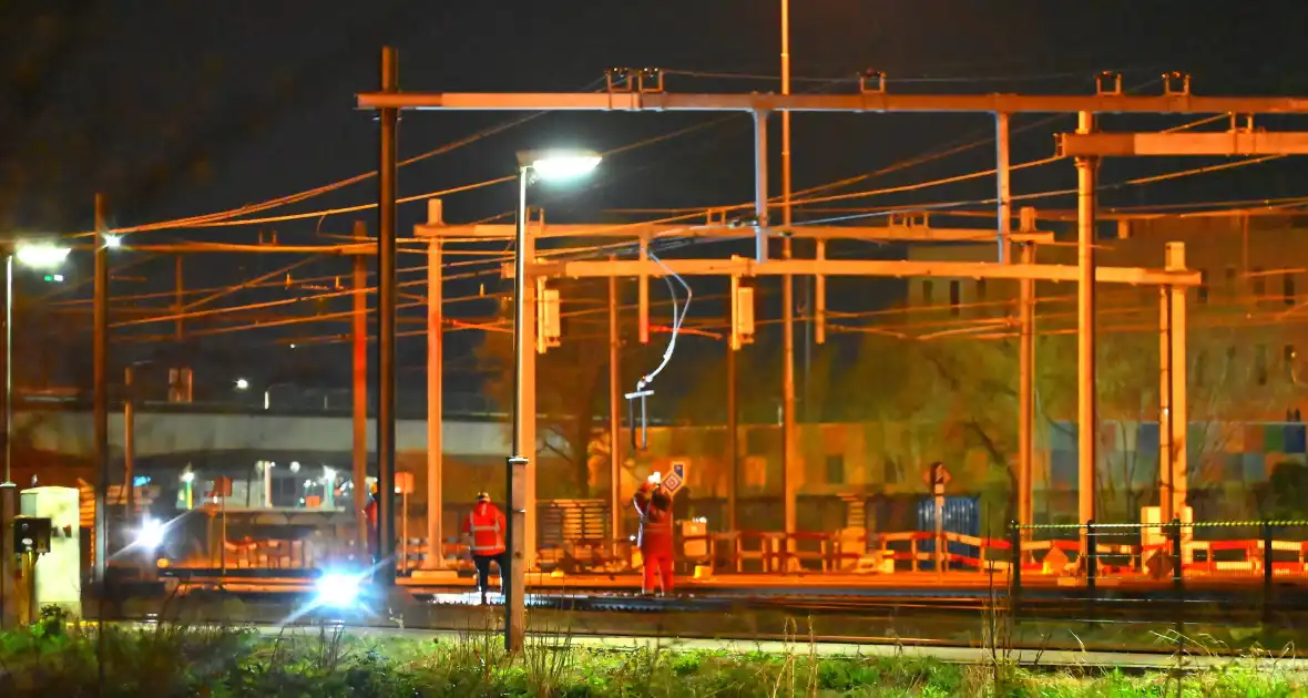 Defecte bovenleiding zorgt voor verstoring - Foto 2