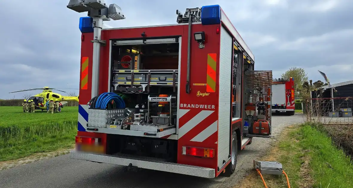Persoon bekneld geraakt bij incident - Foto 8