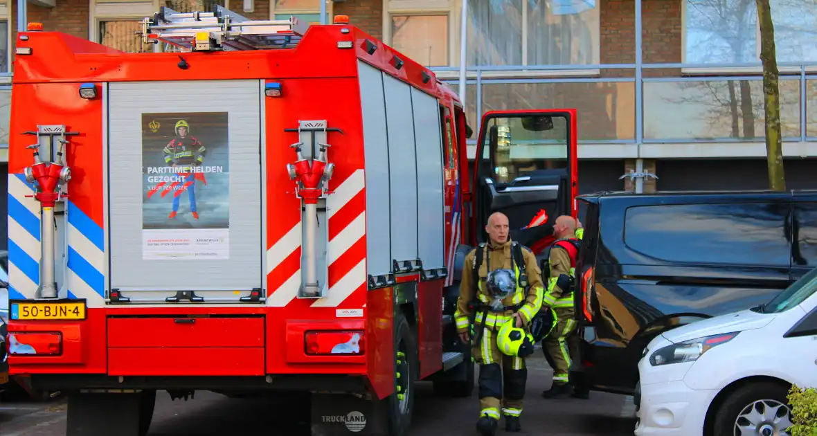Chemische reactie tijdens schoonmaakwerkzaamheden - Foto 4