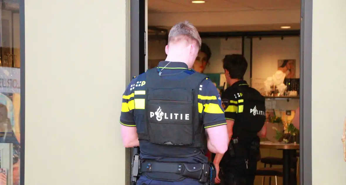Burgernet-melding na overval op juwelier - Foto 2