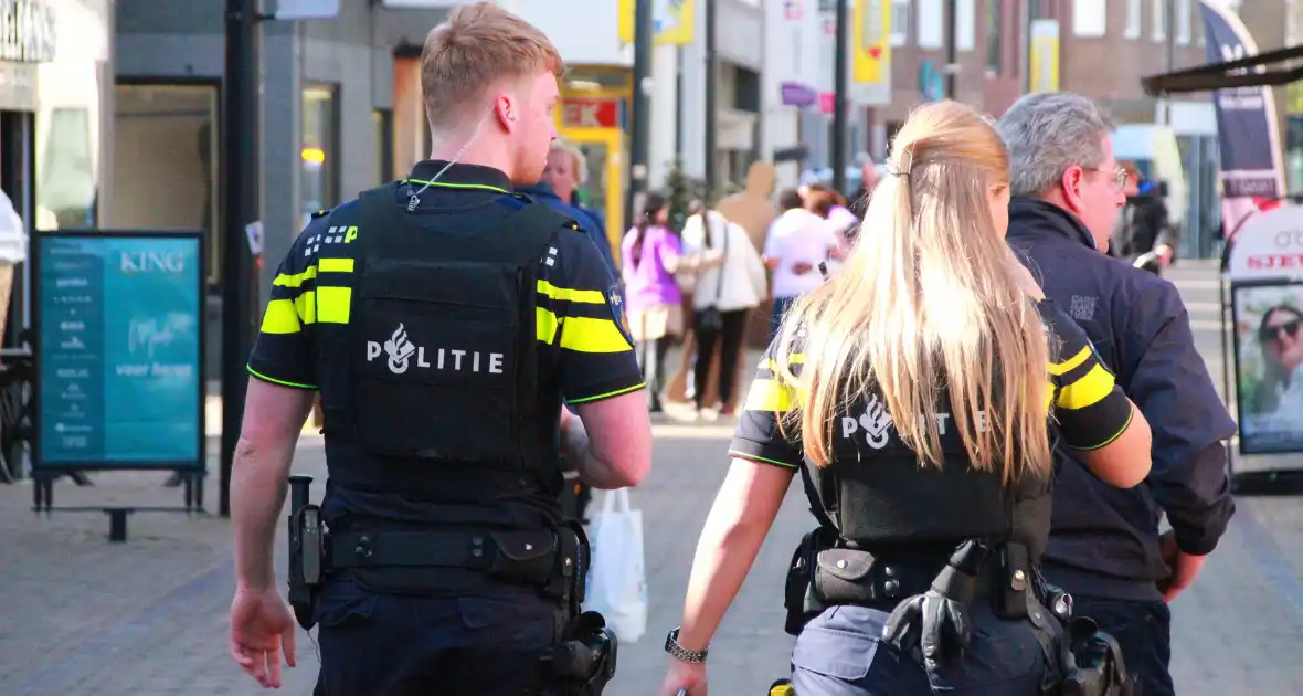 Burgernet-melding na overval op juwelier - Foto 5