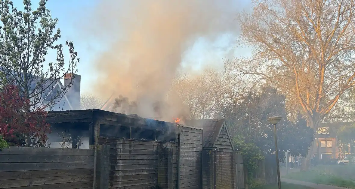 Uitslaande brand in achtertuin - Foto 5