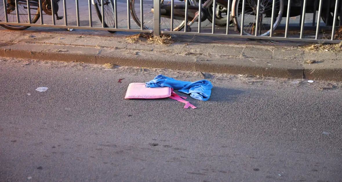 Fietser geschept bij voetgangersoversteekplaats - Foto 4
