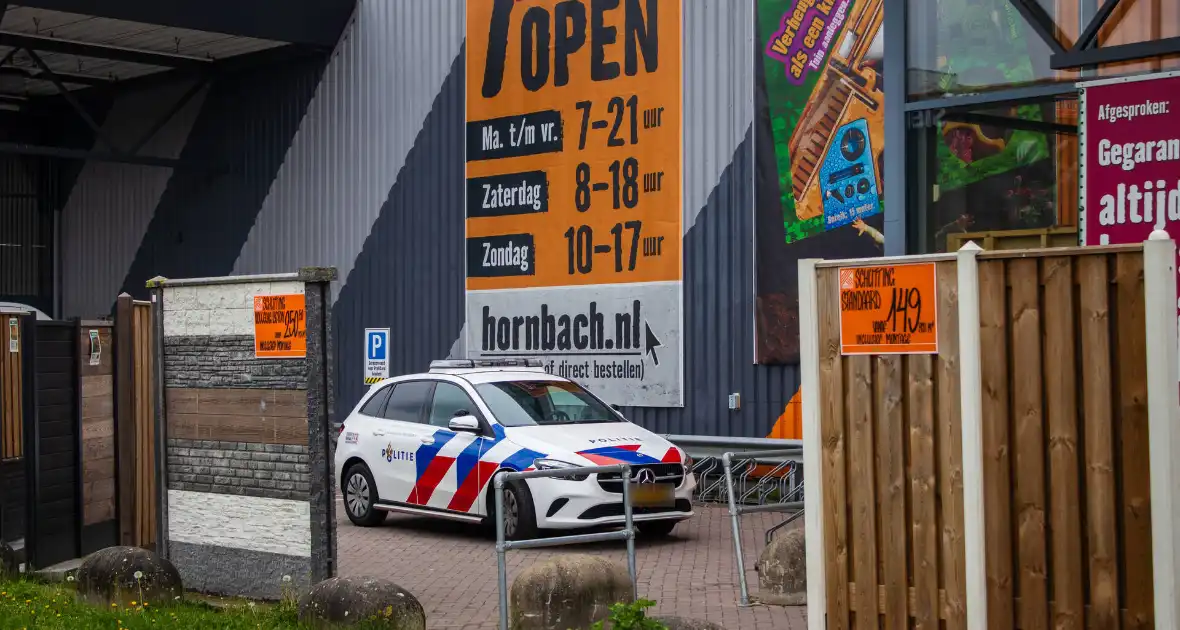 Onderzoek naar ruzie in bouwmarkt - Foto 2