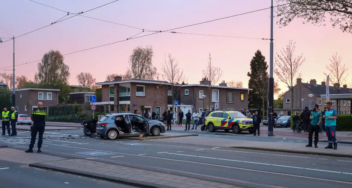 Zwaar ongeval tussen twee voertuigen