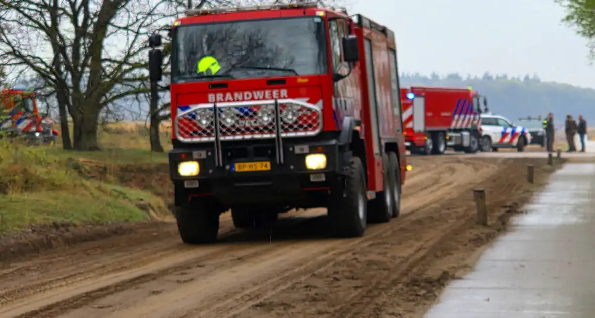 Brandweer ingezet voor heidebrand - Foto 2