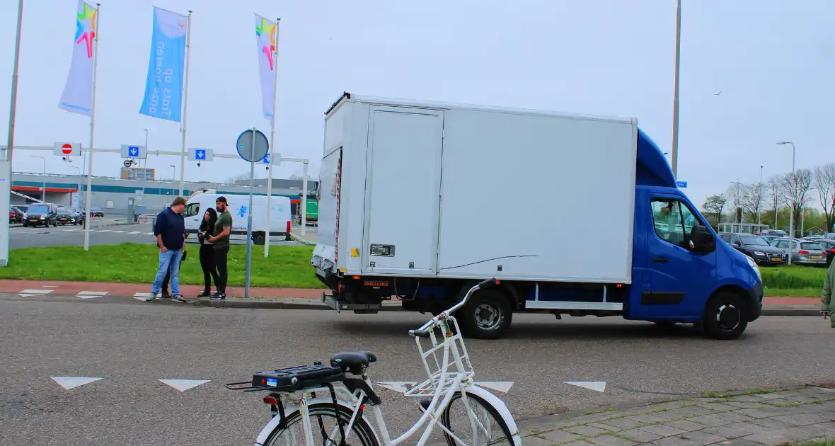 Botsing tussen fietser en bakwagen - Foto 9