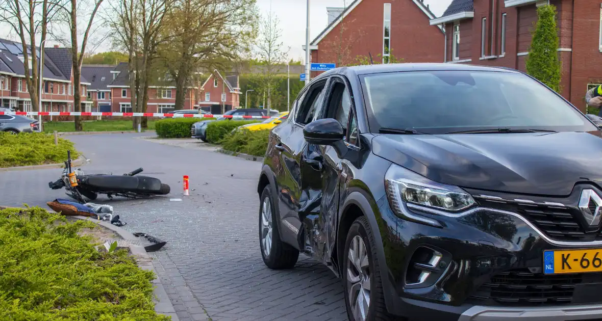 Motorrijder zwaargewond bij botsing met automobilist - Foto 4