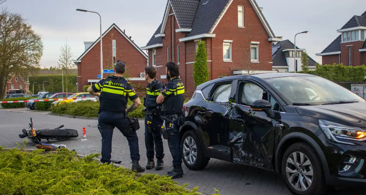 Motorrijder zwaargewond bij botsing met automobilist - Foto 6