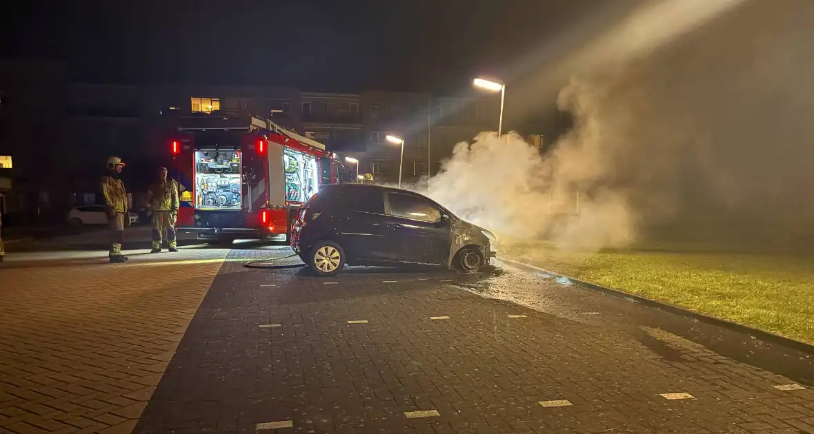 Onderzoek naar oorzaak van autobrand
