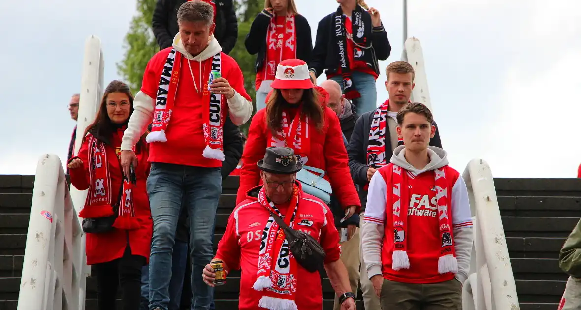 Spanning bij supporters voor bekerfinale - Foto 10