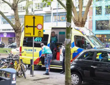 Gewonde en aanhoudingen bij steekincident