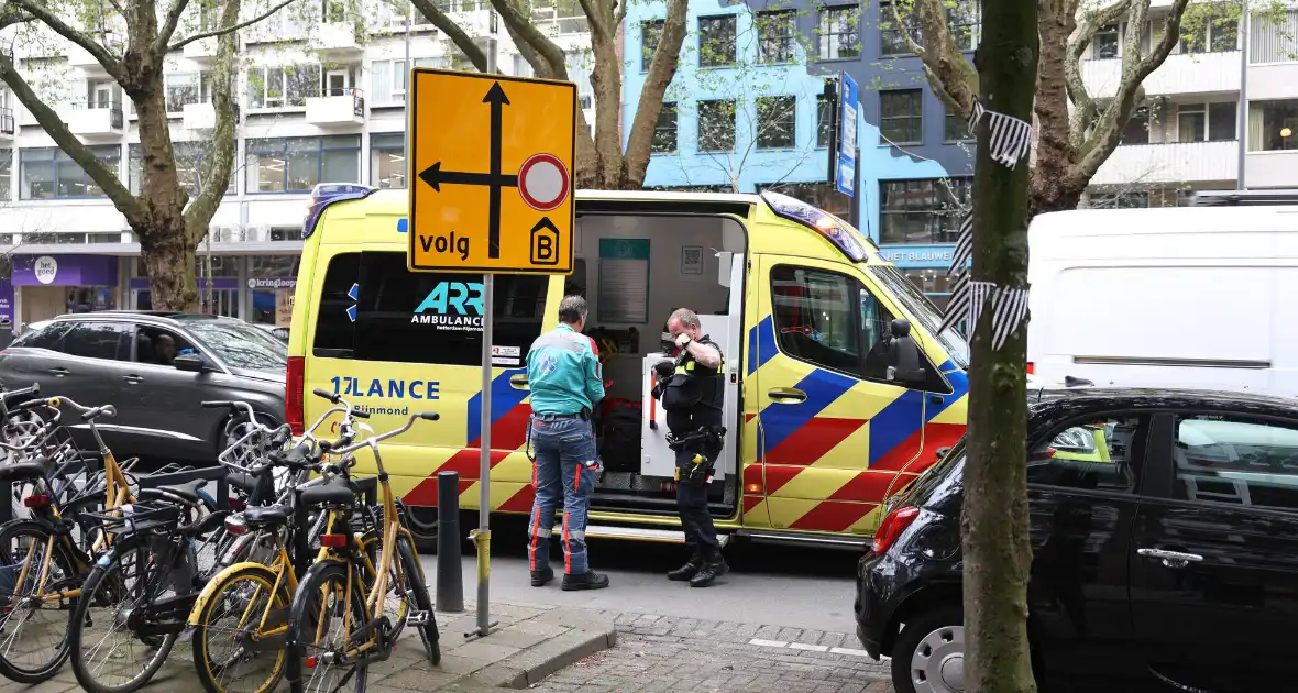 Gewonde en aanhoudingen bij steekincident - Foto 1
