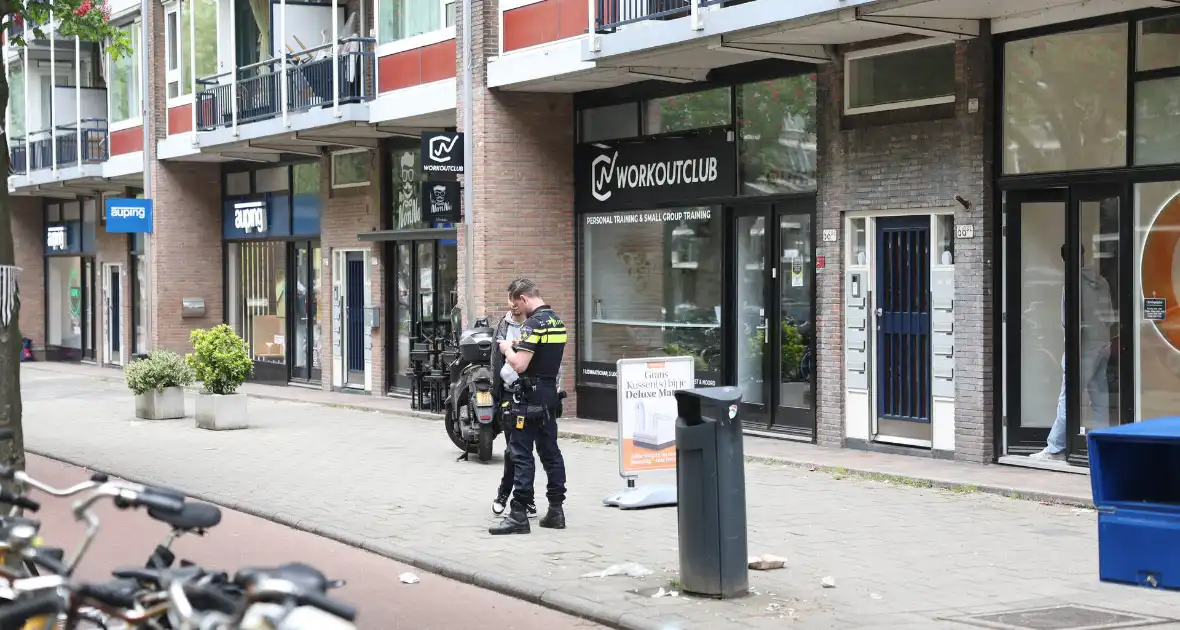 Gewonde en aanhoudingen bij steekincident - Foto 3