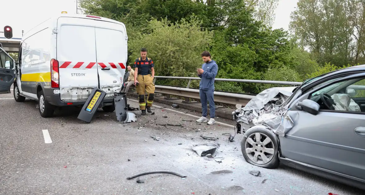 Ongeval op afrit - Foto 1