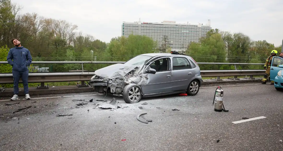 Ongeval op afrit - Foto 4