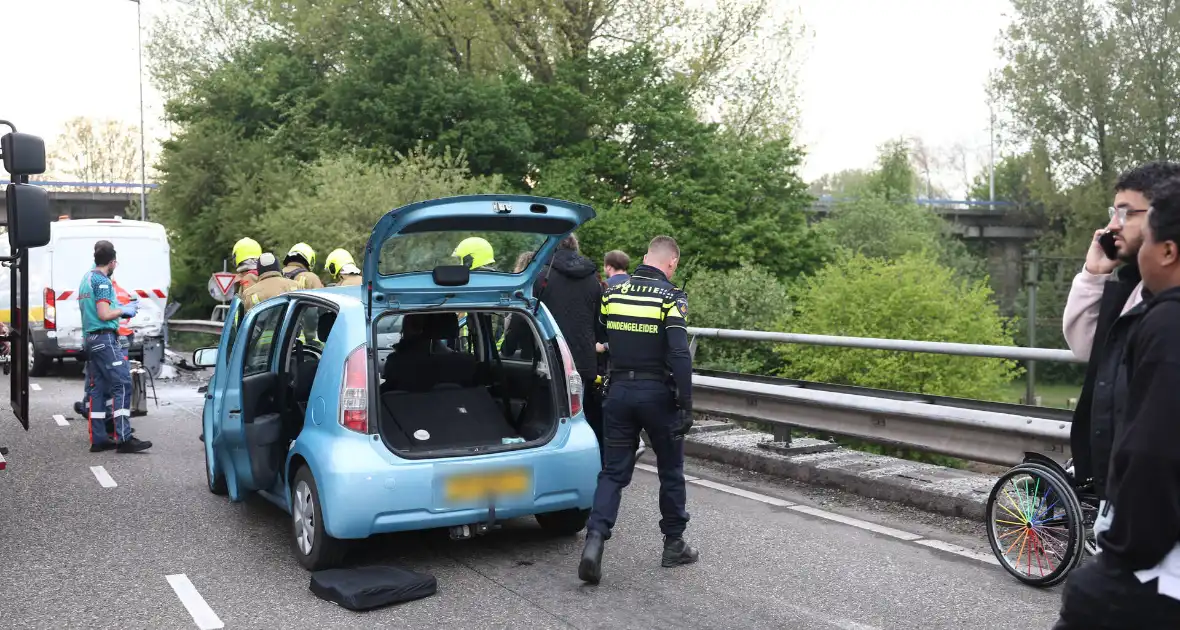 Ongeval op afrit - Foto 6