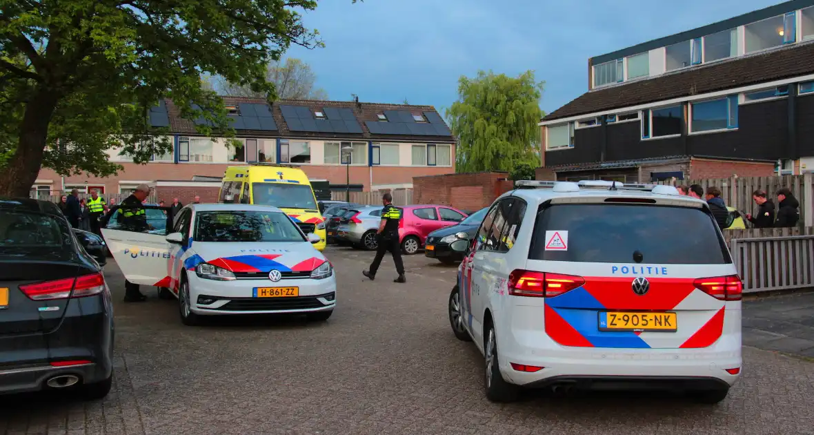 Meerdere politie-eenheden ingezet na melding steekpartij - Foto 2