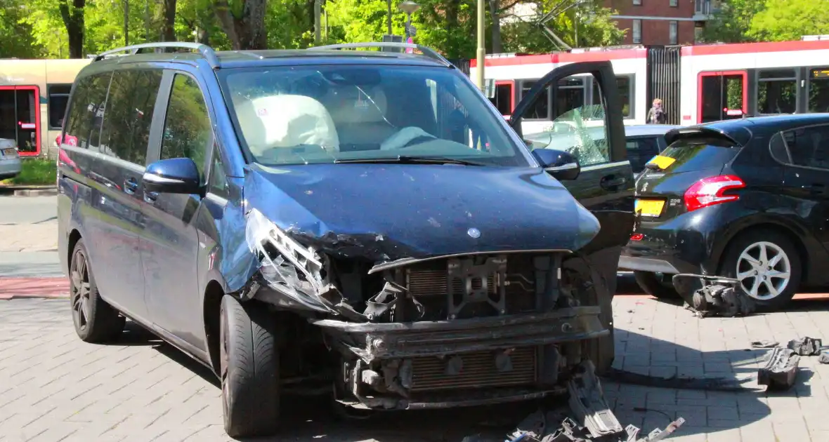 Ravage na ongeval met meerdere voertuigen - Foto 5
