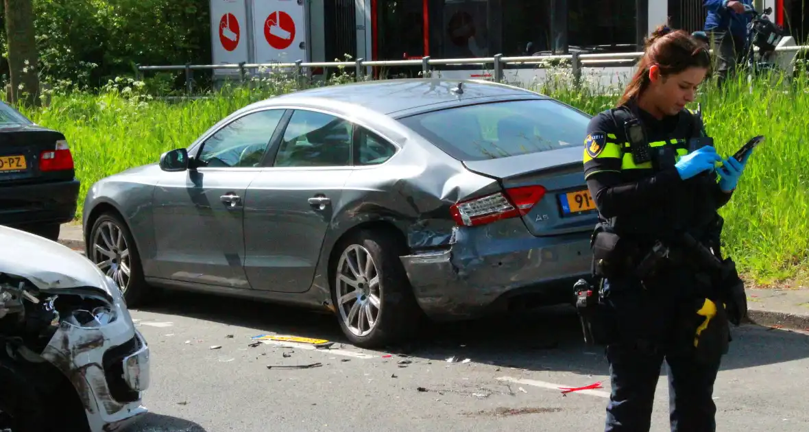 Opnieuw ongeval met flinke schade - Foto 8