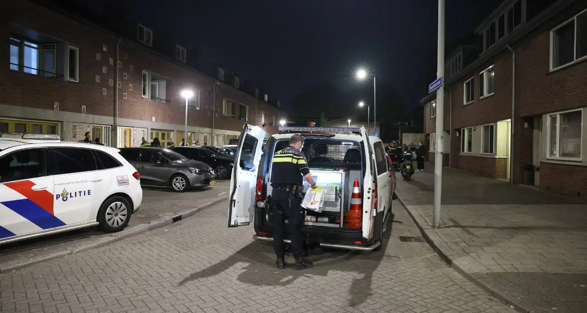 Explosie bij brievenbus woning - Foto 5