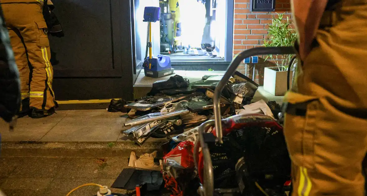 Kind onder behandeling na brand in meterkast - Foto 12