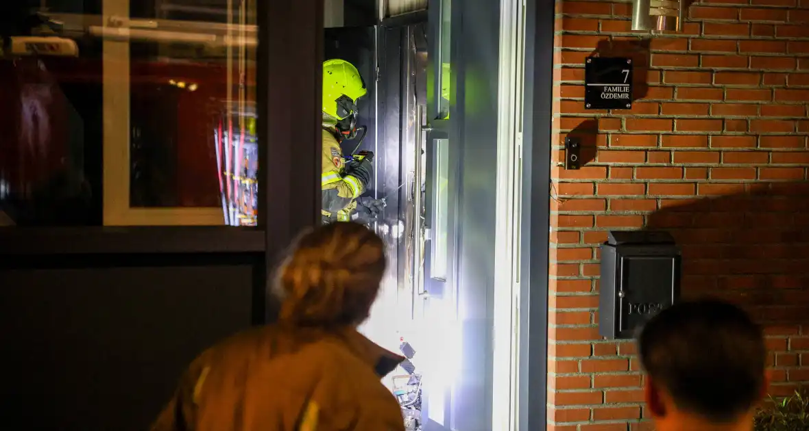 Kind onder behandeling na brand in meterkast - Foto 14