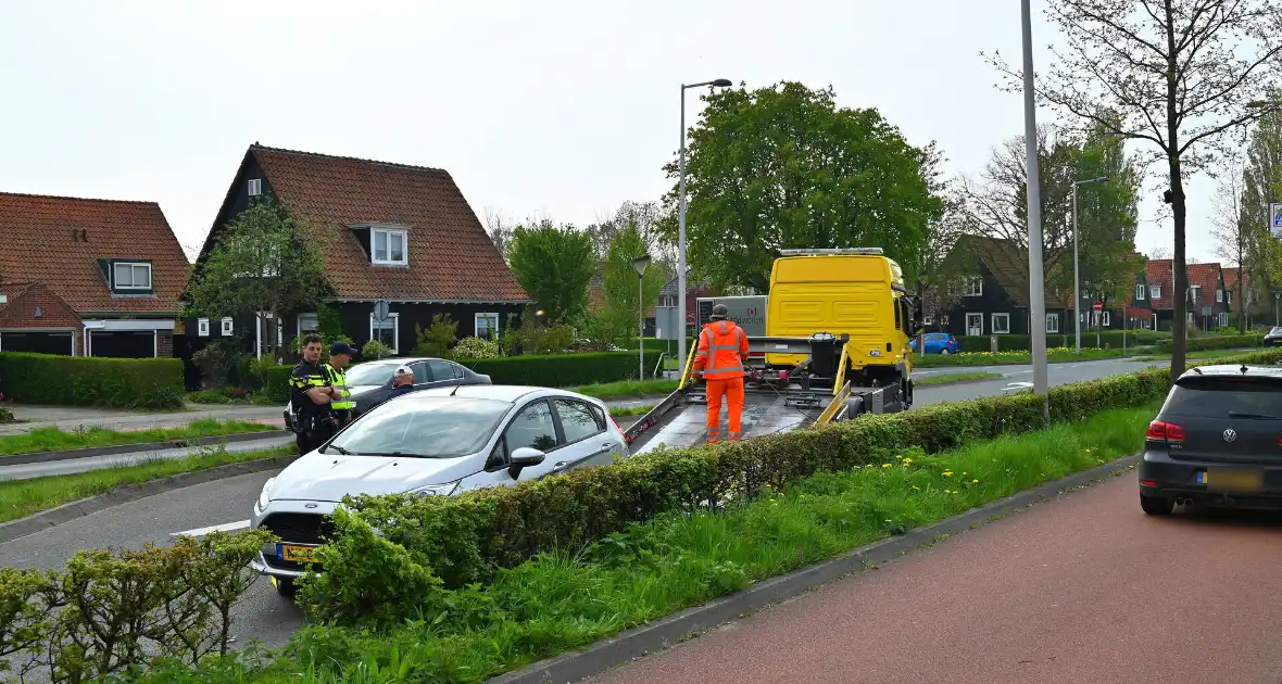 Oudere rijdt spook en komt in botsing met vrachtwagen - Foto 4