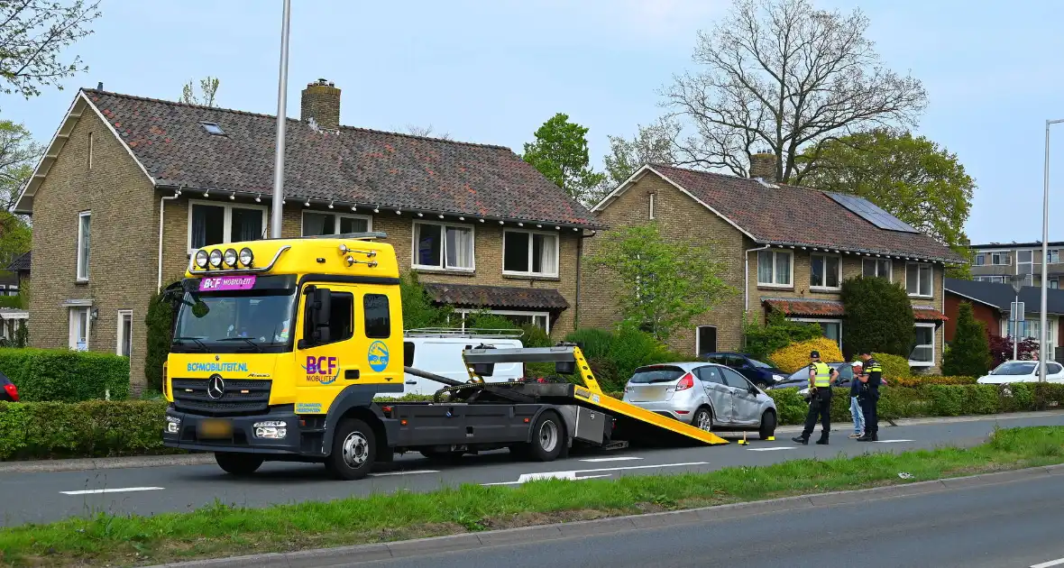 Oudere rijdt spook en komt in botsing met vrachtwagen - Foto 9