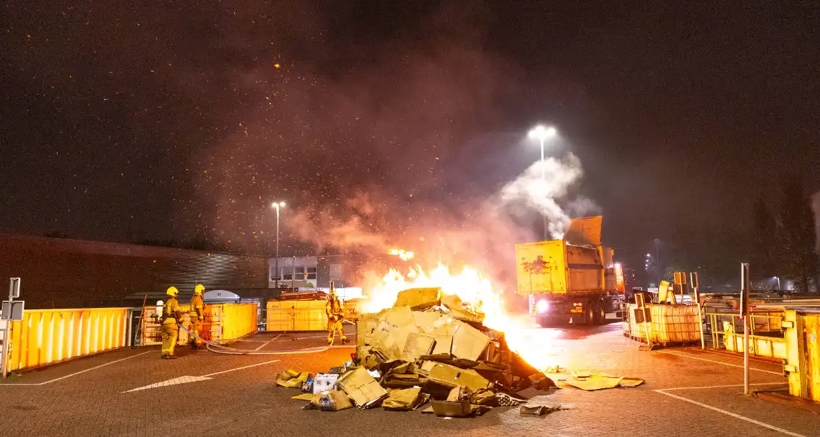 Hulpdiensten worstelen met toegang tot brand - Foto 10