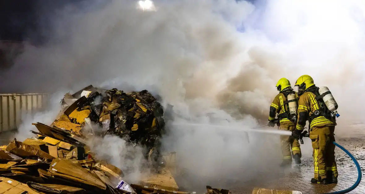 Hulpdiensten worstelen met toegang tot brand - Foto 18
