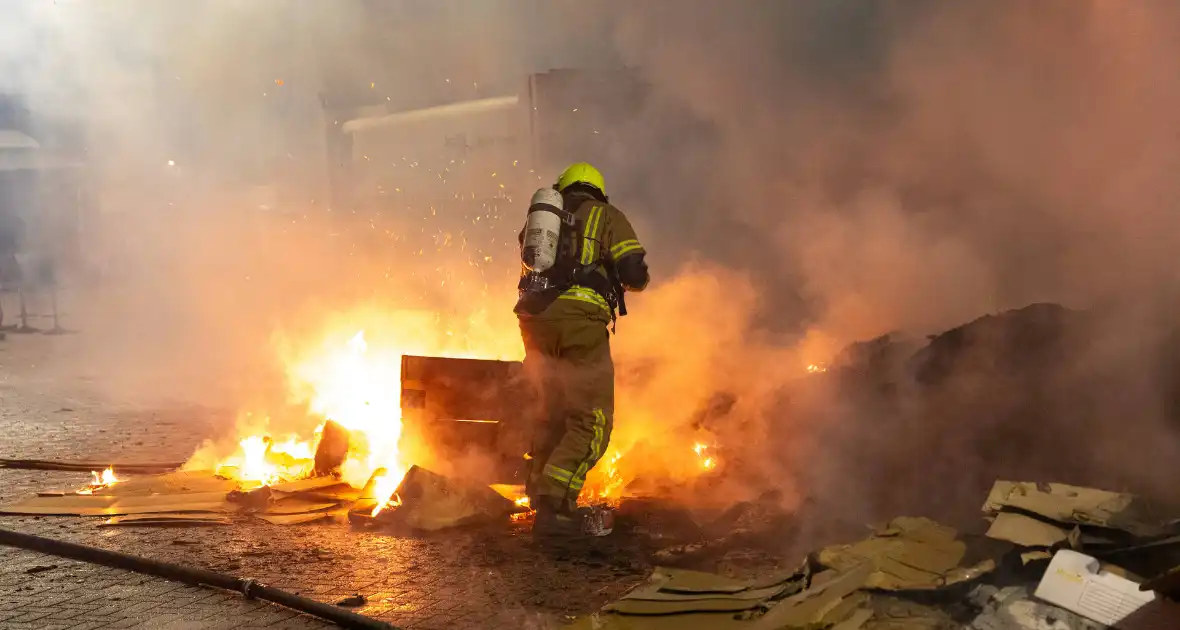 Hulpdiensten worstelen met toegang tot brand - Foto 19