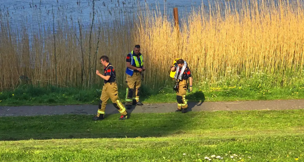 Hulpdiensten op zoek naar slachtoffer - Foto 1