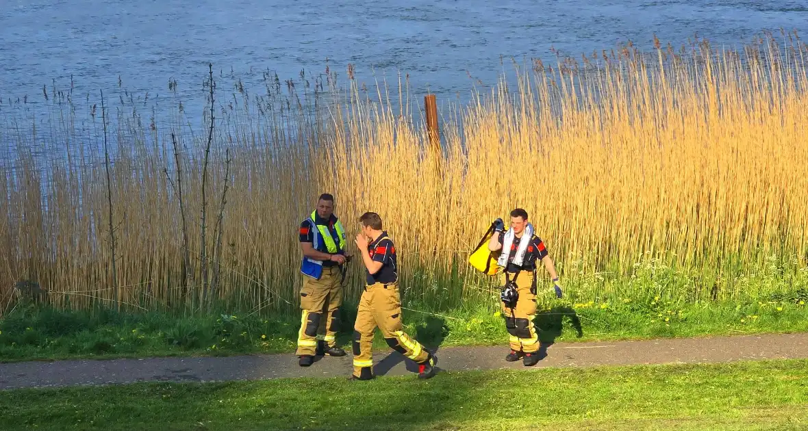 Hulpdiensten op zoek naar slachtoffer - Foto 2