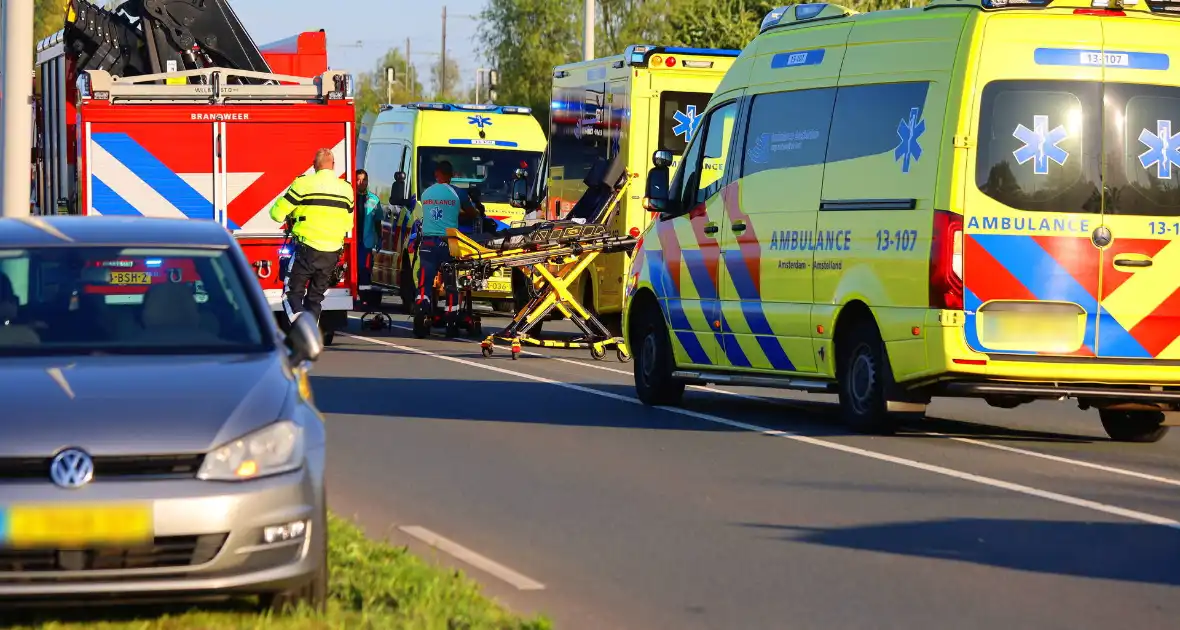 Grote inzet hulpdiensten bij ernstig ongeval - Foto 4