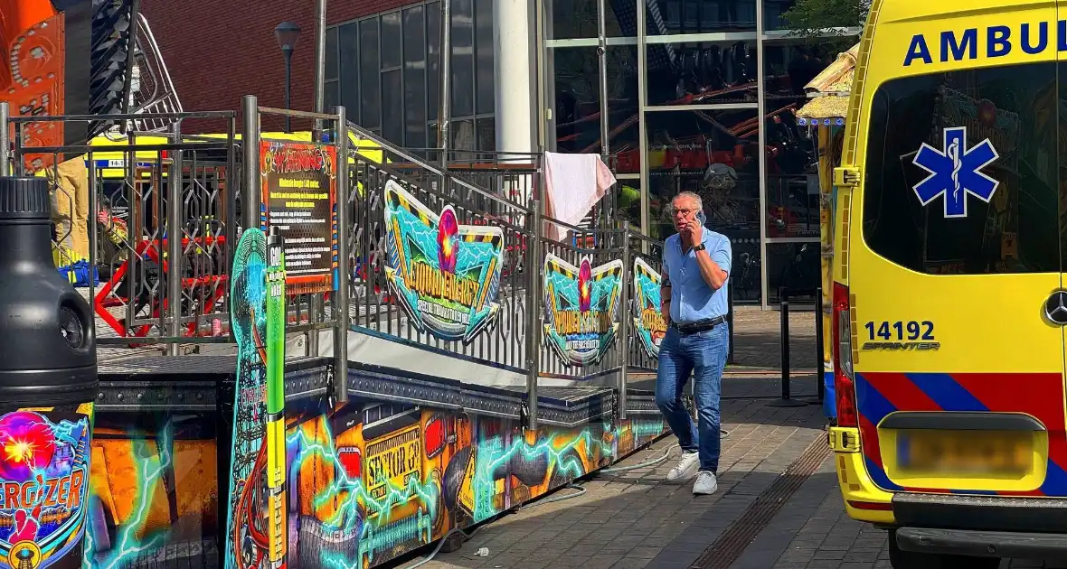 Traumateam ingezet voor ongeval op kermis - Foto 4
