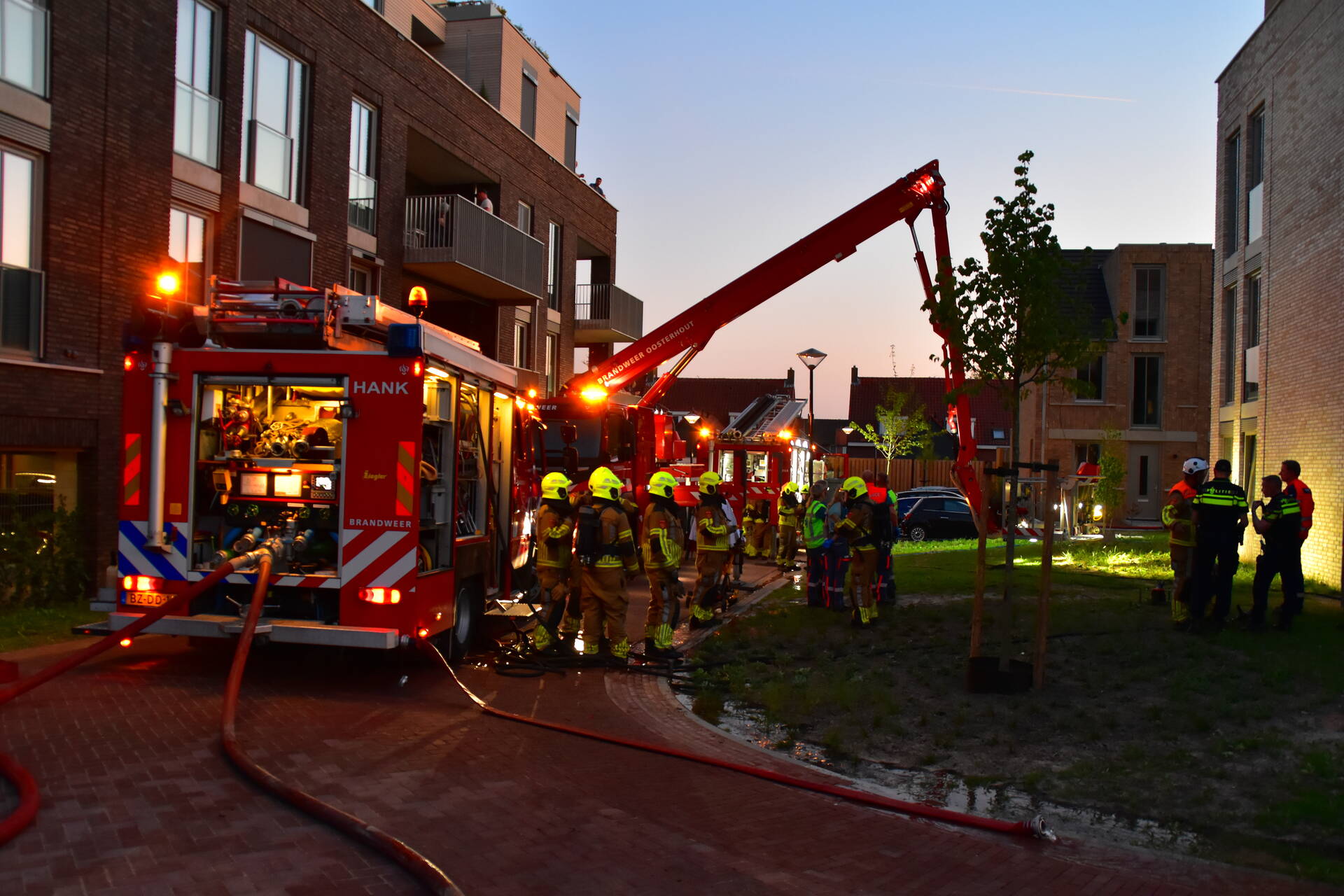 Traumateam ingezet bij grote brand