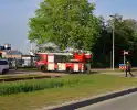 Persoon gered uit silo met beton